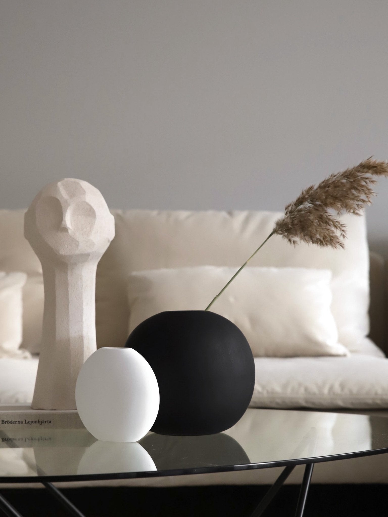 Ball Vase Schwarz Small | Cooee Design - Hometerior - Cooee Design - 