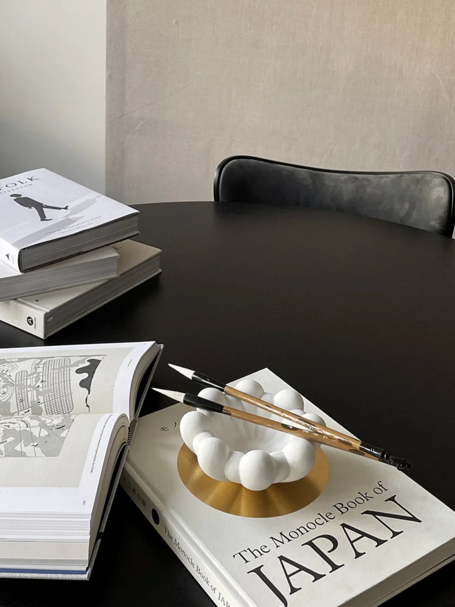 Bloom Tray, Mini - Bone White | 101 Copenhagen - Hometerior Bloom Tray, Mini - Bone White | 101 Copenhagen - Hometerior