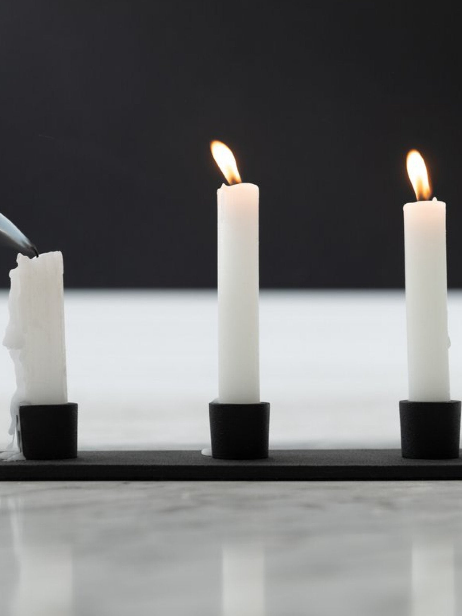Kerzenständer aus Metall | J - line - Hometerior - J - Line by Jolipa - 